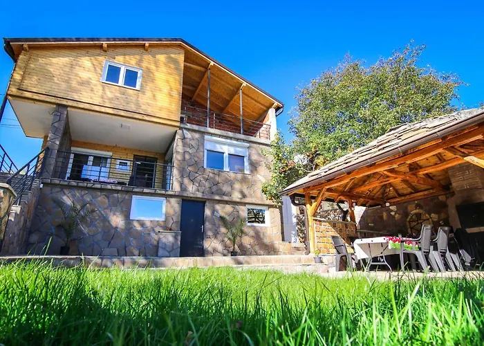 Vila Nemir Zavojsko Jezero