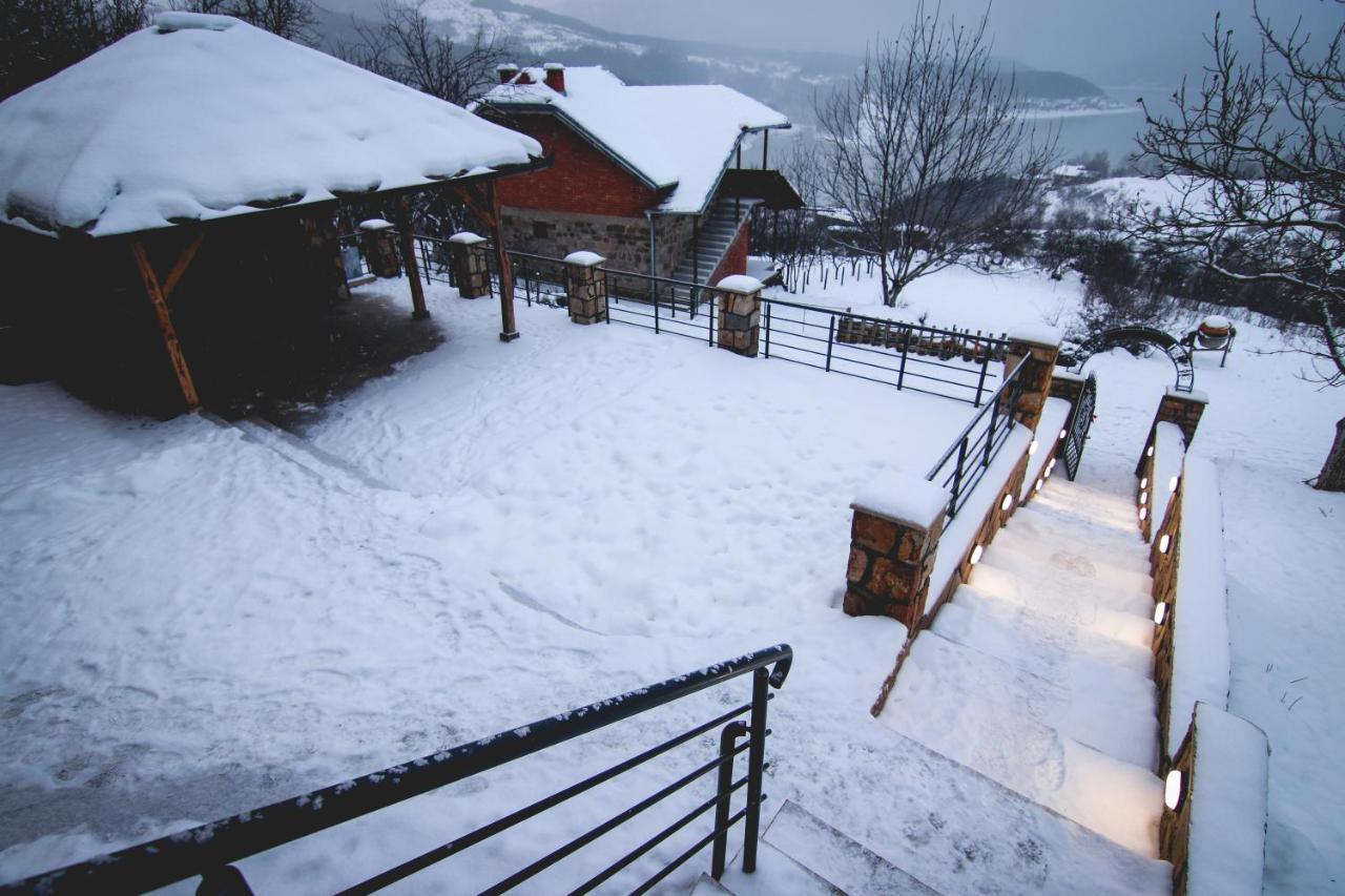 Nemir Zavojsko Jezero Apartment